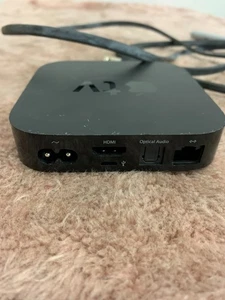 Apple A1469 HD Streamer multimediale digitale - Nero (3a generazione) MD199LL/A - Foto 1 di 7