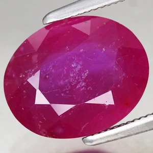 3.2ct 10.55x8.42mm Oval Natural Red Ruby Madagascar, Africa - Heated Glass Filli - Picture 1 of 4