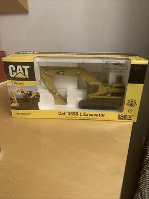 NIB Norscot CAT 365B L Series Excavator 55058 Die-cast Scale Model. 1:50 - Image 1 of 4