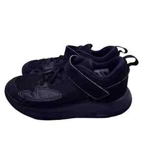 Nike Jordan Air Cadence schwarze Schuhe Sporthaken Schlaufe Kinder Jugend Größe 3