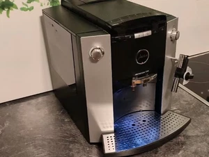 Jura Impressa F50 Kaffeevollautomat gebraucht geprüft voll funktionsfähig - Bild 1 von 2