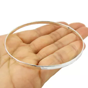 Large Hammered 925 Silver Bangle Solid Hallmarked Round Ladies Bracelet - Picture 1 of 5