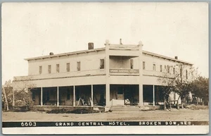 BROKEN BOW NE GRAND CENTRAL HOTEL ANTIQUE REAL PHOTO POSTCARD RPPC - Picture 1 of 2