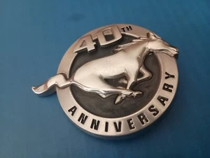 Ford Mustang 40th Anniversary 1 Side Fender Emblem Badge OEM USED - Bild 1 von 4