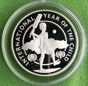 1979 JAMAICA $10 DOLLARS SILVER PROOF - INTERNATIONAL YEAR OF THE CHILD  - Picture 1 of 2