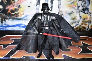 FIGURA STAR WARS DARTH VADER ROTS 3,75 PULGADAS REF D6982 - Imagen 1 de 2