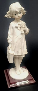 GIUSEPPE ARMANI Capodimonte Figur Schulmädchen Bisquitporzellan H 20 cm 1986 TOP - Bild 1 von 4