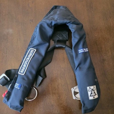 Chaleco salvavidas Sospenders adulto más de 90 libras tipo V 1-38AH Foto 1 de 4