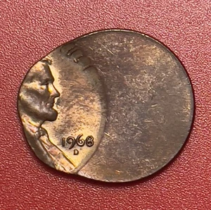 1968 D Lincoln Cent Error, 65% Off Center at 9 O’Clock, Uncirculated, RB. - Picture 1 of 3