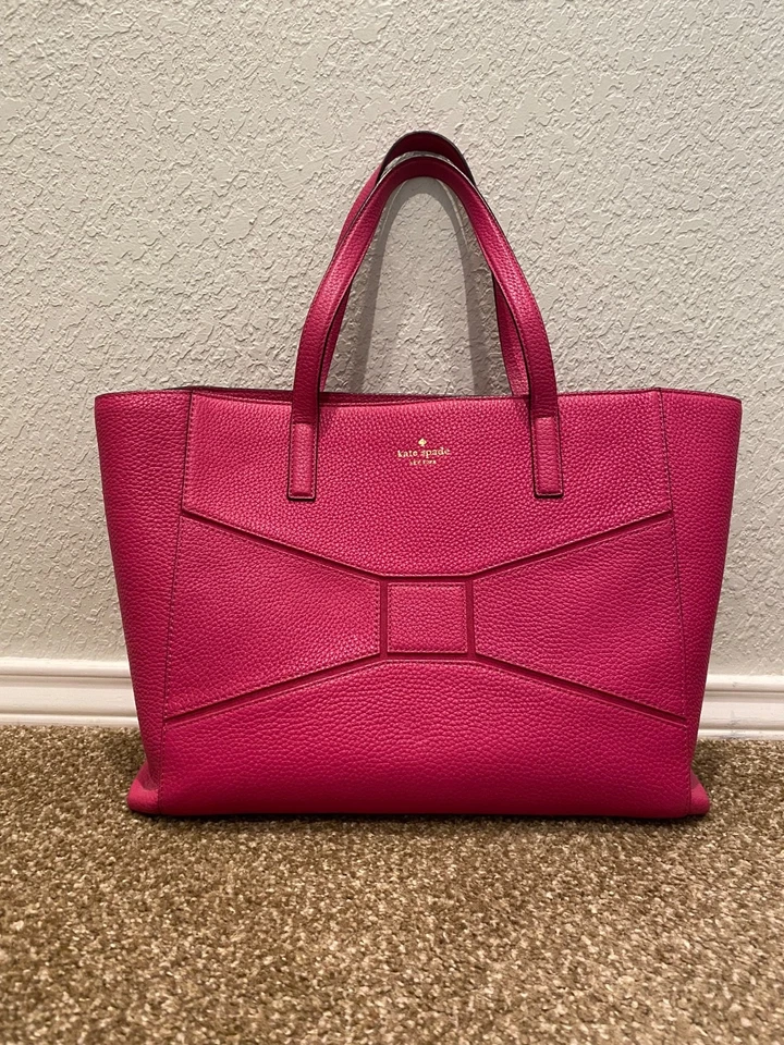  Kate Spade Large Pink bow tote. Used Good condition  - Image 1 of 4