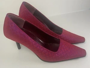 Bruno Magli Women’s Fuchsia Pumps 35.5 Made In Italy - Picture 1 of 12