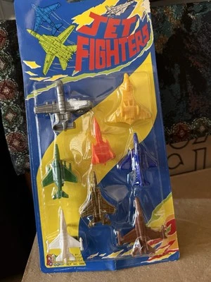 Aviones de combate de colección NRFP  Foto 1 de 4