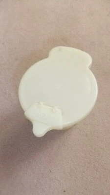 TUPPERWARE  älteres Milchkännchen ,Sahnekännchen,Ausgießer mit Deckel,VINTAGE - Bild 1 von 3