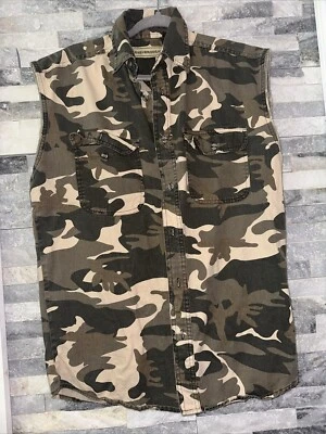 Bit & Bridle Shirt Mens Camo Sleeveless camouflage Green Button Front SIze M - Image 1 of 3