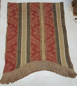 JCPenney überbackener Volant rot gold creme grau mit Goldbarren Quasten - Bild 1 von 6