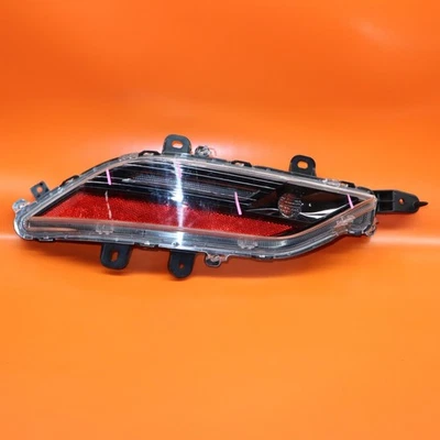 TOYOTA VENZA LUZ TRASERA PARACHOQUES SEÑAL CONDUCTOR IZQUIERDO 2021 2022 OEM Foto 1 de 4