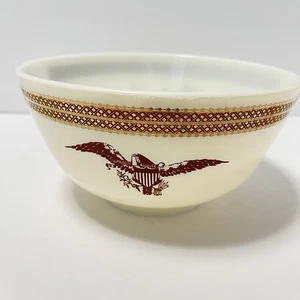 Vintage Pyrex Glass #478-B Gold Federal Eagle Milk Glass 1.5 Qt Mixing Bowl - Picture 1 of 7