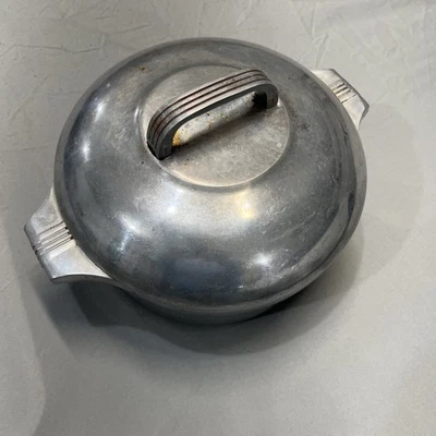 Винтажная голландская печь Magnalite Wagner Ware Sidney -0- 4248-P 5 кварт с крышкой - Изображение 1 из 4