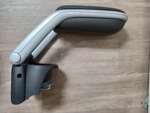 2007-2014 R56 R57 Mini Cooper S Center Console Arm Rest - Good Lid, SILVER Trim - Picture 1 of 15