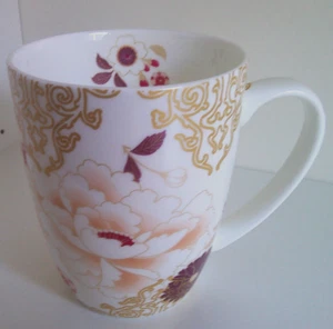 Maxwell Williams Coffee Mug (KIMONO) White, burgundy, gold - Like New ! - Picture 1 of 13
