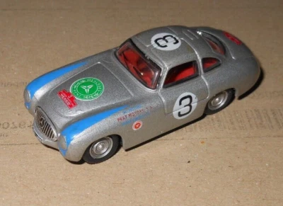 DIE CAST HONGWELL MERCEDES BENZ 300SL  SCALA 1/72 ARGENTO METAL - Immagine 1 di 3