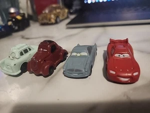 Miniatura de plástico de coches Disney Pixar - Imagen 1 de 9