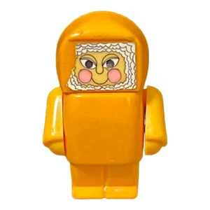 Creative Playthings Yellow Eschimese Figure People N Places 1975 CBS giocattolo vintage - Foto 1 di 4