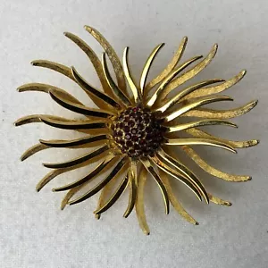 VTG Elsa Schiaparelli MCM Gold Tone Ruby Red Rhinestone Cluster Starburst Brooch - Picture 1 of 10