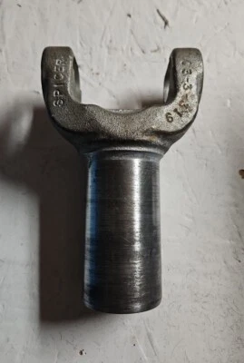 Dana Spicer Slip Yoke C3-3-319 Ford Mustang 2005 2006 2007 2008 2009 - 31 Spline - Image 1 of 4