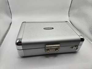 Nintendo 3DS DSi DS Lite Game Intec Hard Case Silver - Used - Picture 1 of 3