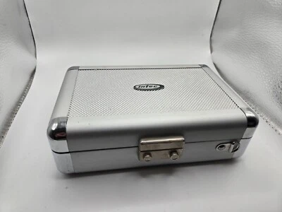 Nintendo 3DS DSi DS Lite Game Intec Hard Case Silver - Used - Image 1 of 3