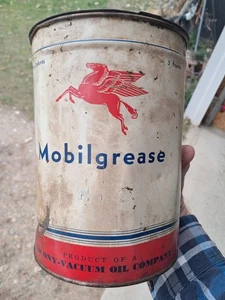 Vintage Mobil  Grease  5 Pound Grease Can.  - Picture 1 of 6