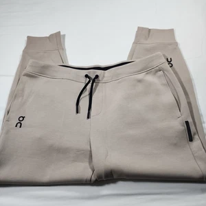 On Cloud Focus Tech Sweatpants Men's Beige Solid Running Joggers Drawstring XL - Picture 1 of 16