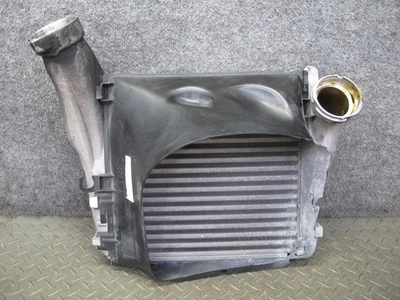 Porsche Cayenne 958 2011-2018 4,8 L turbo unidad intercooler lado izquierdo con cubierta Foto 1 de 4