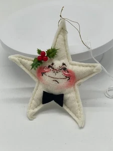 3" Star Ornament with Bow Tie 785084 Annalee - Picture 1 of 4