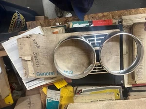 1963 Oldsmobile Cutlass F 85 NOS Headlight Bezel 586876 - Picture 1 of 1