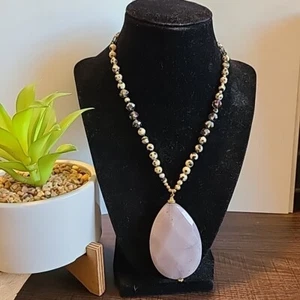 Markenlos große Halskette mit Anhänger und Perlenkette Damen Vintage gebraucht Büro - Bild 1 von 9