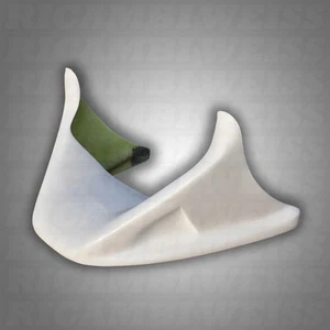 WR52 Bug Spoiler Yamaha VMAX 1200 85-06 Bow Trim GRP Trim New - Picture 1 of 4