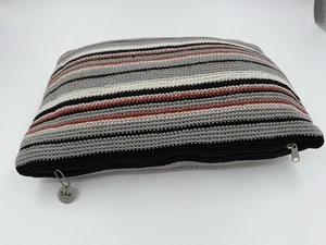 The SAK Home quadratisches gehäkeltes Strickkissen schwarz beige rot grau 12 Zoll x 17 Zoll gebraucht, in einwandfreiem Zustand - Bild 1 von 7