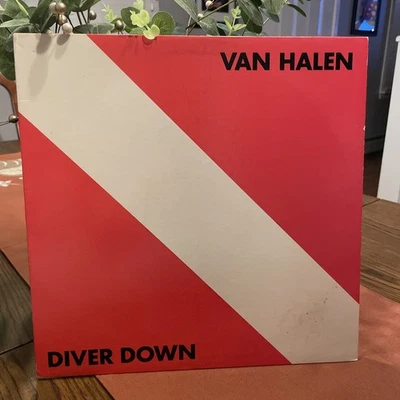 VAN HALEN "Diver Down" ORIGINAL VINTAGE VINYL LP 1982 w/ inner Eddie Great Shape - Image 1 of 4