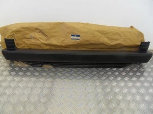 Parachoques trasero original Vauxhall Opel Bedford Rascal furgoneta 1986 a 1993 nuevo de lote antiguo - Imagen 1 de 12