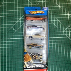 Hot Wheels: General Motors 5 pack Gift Pack (2008) - Picture 1 of 8