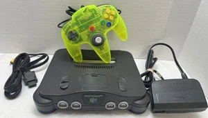 Console Nintendo 64 N64 con controller e cavi funzionante pulita - Foto 1 di 17