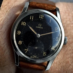 Vintage OMEGA 2639 - Black Gilt DIal - Steel Jumbo 36mm Case - 1954 Swiss Watch - Picture 1 of 11