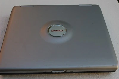 Vintage Compaq Presario 2500 Pentium 4 Laptop 512MB RAM 60 GB HDD 2598 US - Image 1 of 4