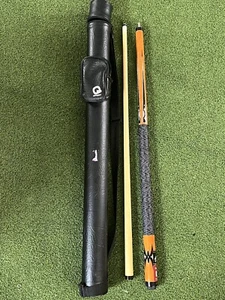POOL CUE MIKE MASSEY 2 pezzi serie lettore 57" con custodia - Foto 1 di 6