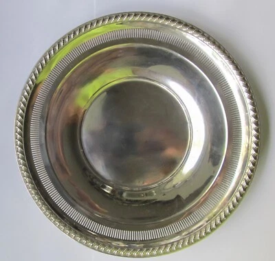 Cuenco reticulado de colección Rogers Sterling 9" en muy buen estado 4 OZ. Foto 1 de 4