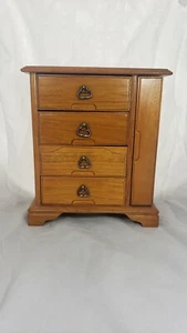 Vintage Wooden Jewelery Treasure Box 4 Green Velvet Lined Drawers - Picture 1 of 5