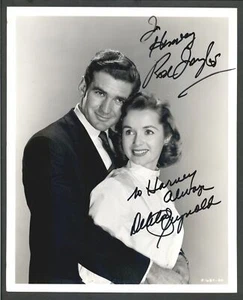 Rod Taylor & Debbie Reynolds - Foto autógrafa firmada - Catered Affair - Imagen 1 de 2