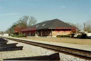 1AA268 RP 1991 SOUTHERN AMTRAK RAILROAD STATION LAUREL MS - Picture 1 of 1